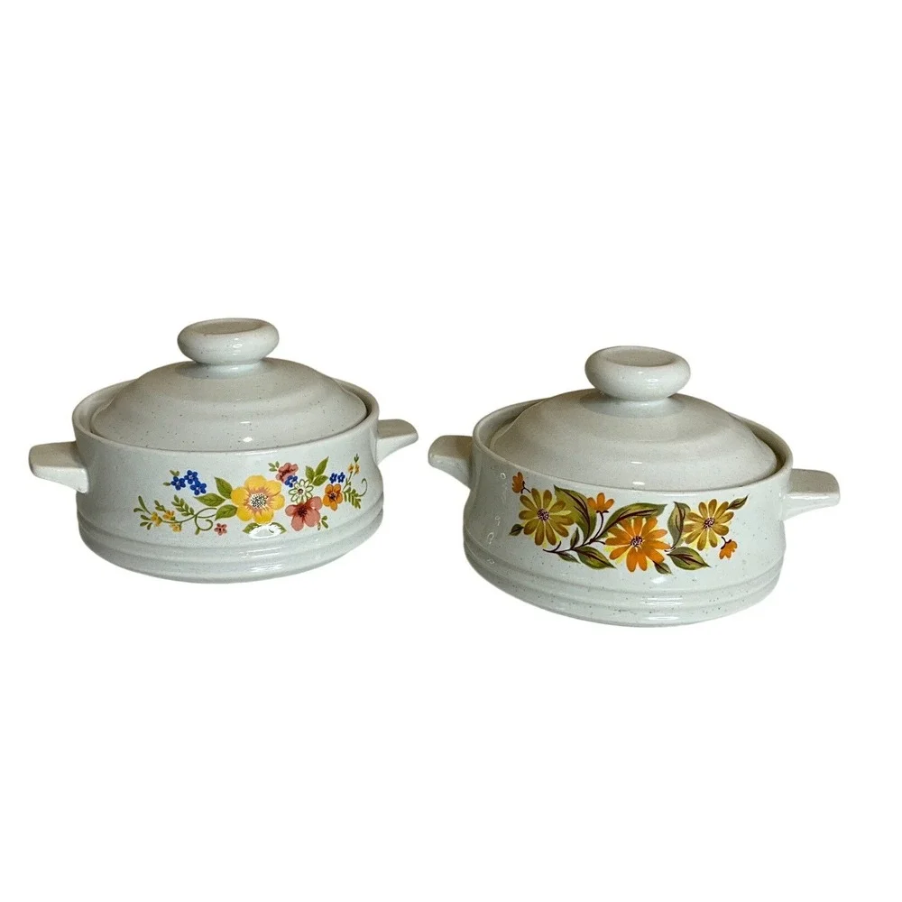 Vtg Sweet Flowers & Daisy Bake n' Store Stoneware Lidded Casserole Dish 80s
